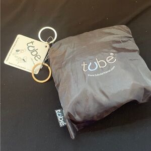 NWT Tube Black Travel Pillow